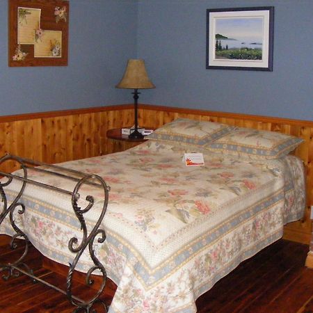 Auberge Au Soleil Levant Piopolis Екстериор снимка